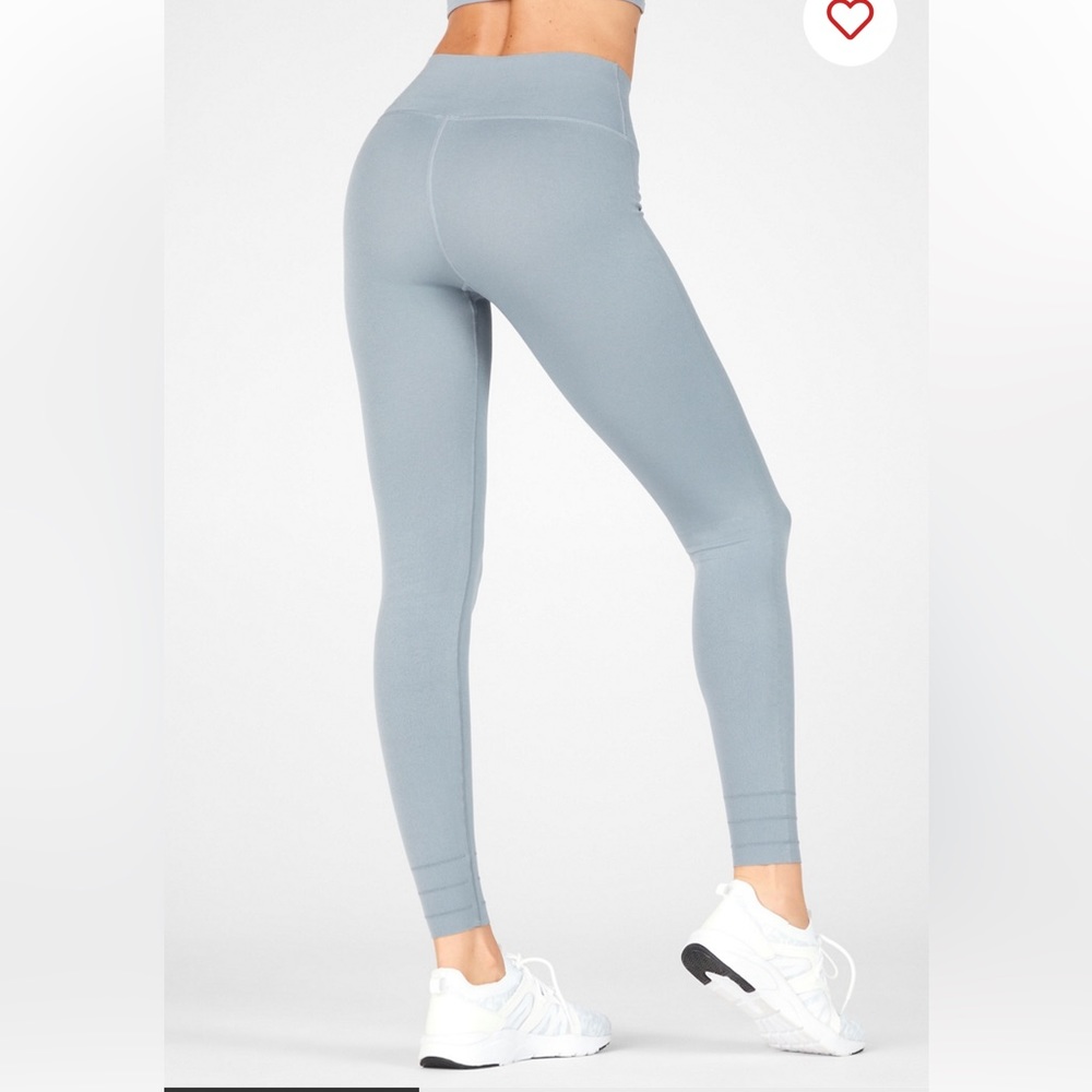 Tablet is Rylee Sculptknit Tank and Leggings